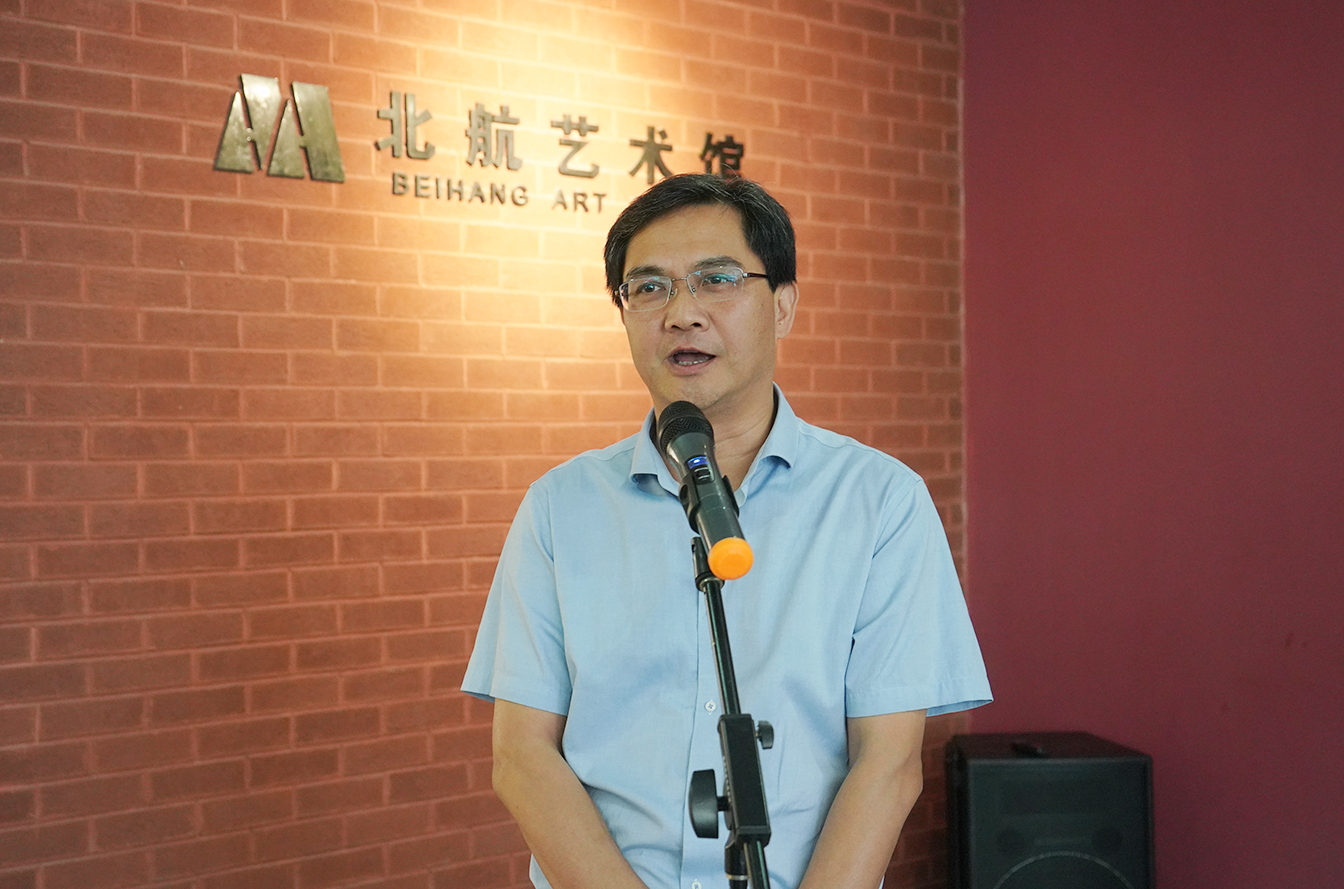 蔡劲松院长主持开幕式